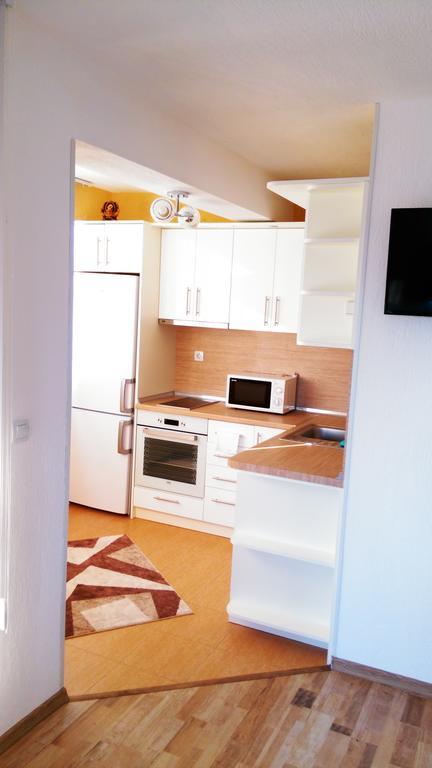 United Apartments Sandanski Buitenkant foto