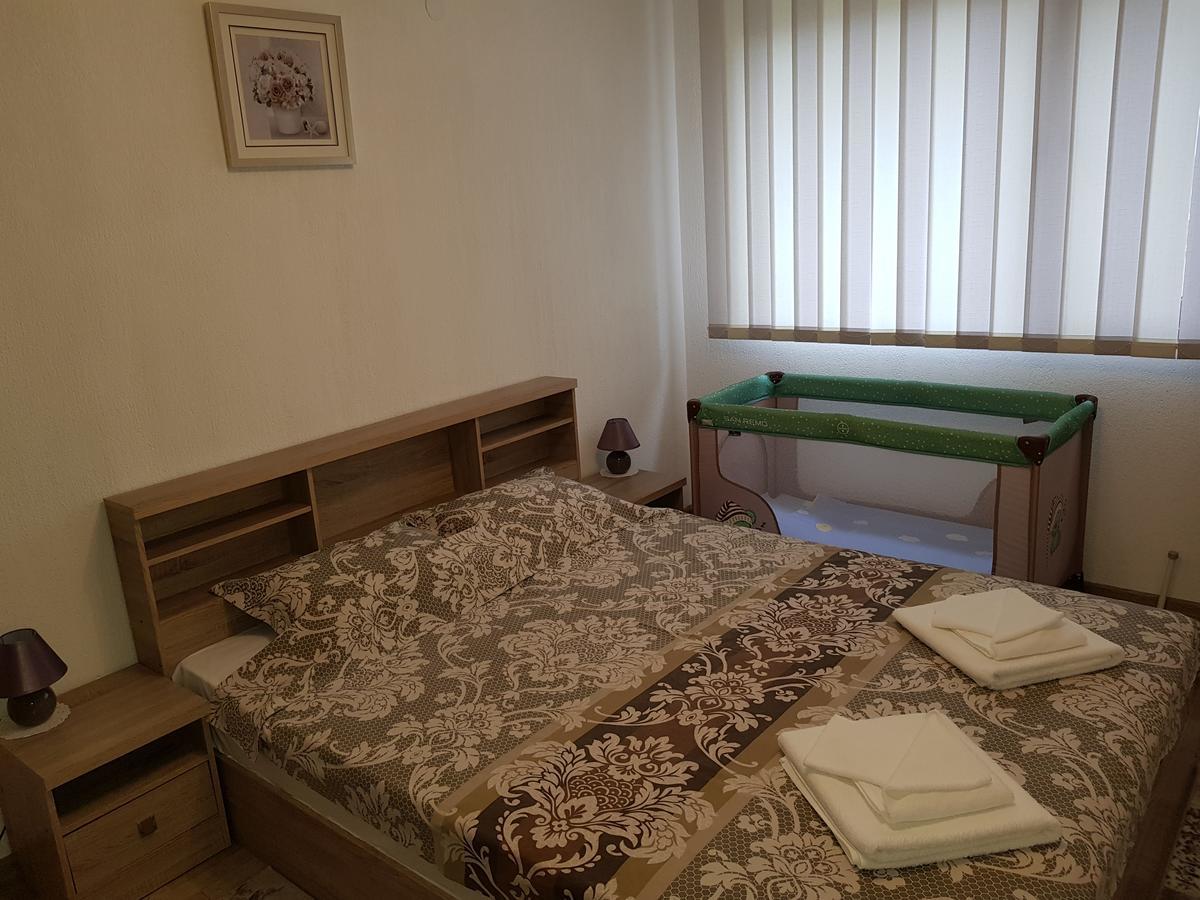 United Apartments Sandanski Buitenkant foto